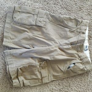 Old Navy sz 8 Boys Khaki Cargo Shorts